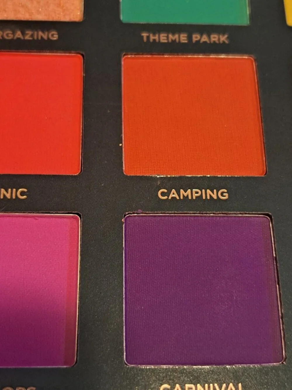 ACE BEAUTE Nostalgia Eyeshadow Palette